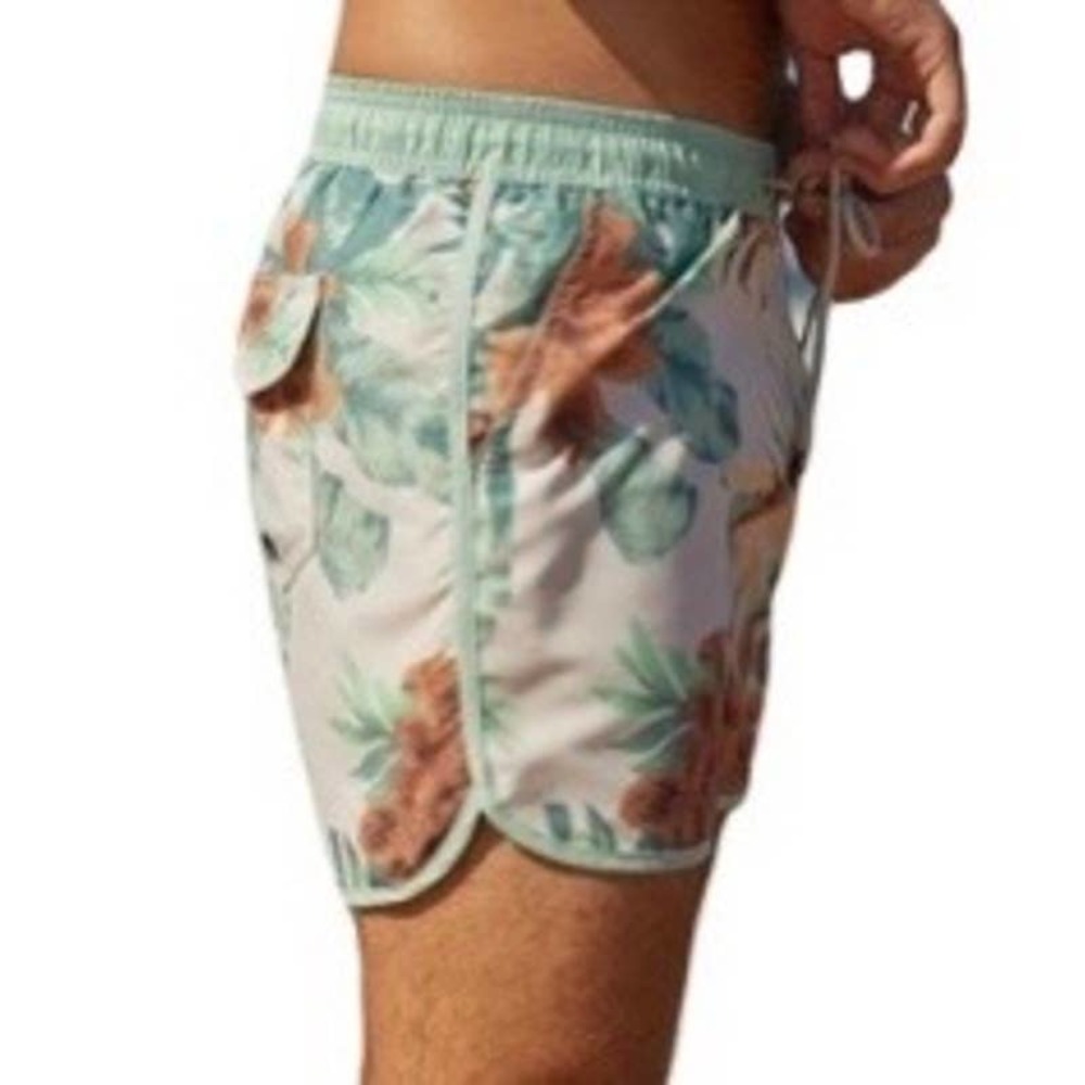 Mammgic Hawaiian Floral Short Lake Preppy Tropical Boating Beach Swim Tr…